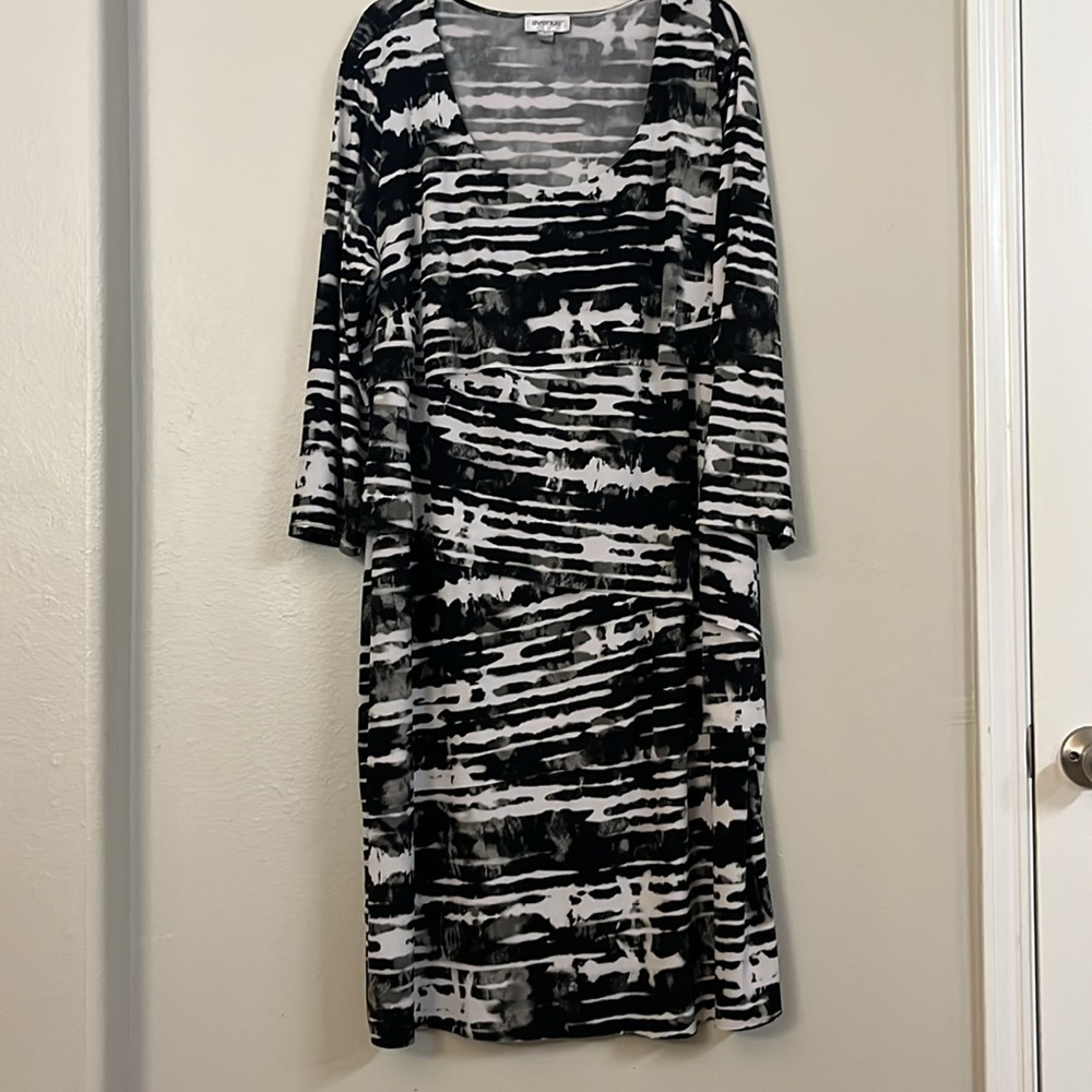 Avenue Monochrome Dress